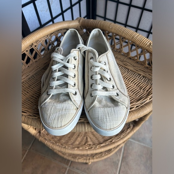 COACH Tan Beige Shoes size 9 Coach Made for Me Sneakers - Picture 4 of 9